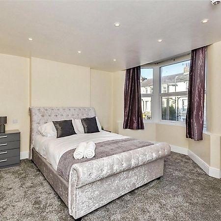 Beautiful Townhouse In Morecambe Exteriör bild