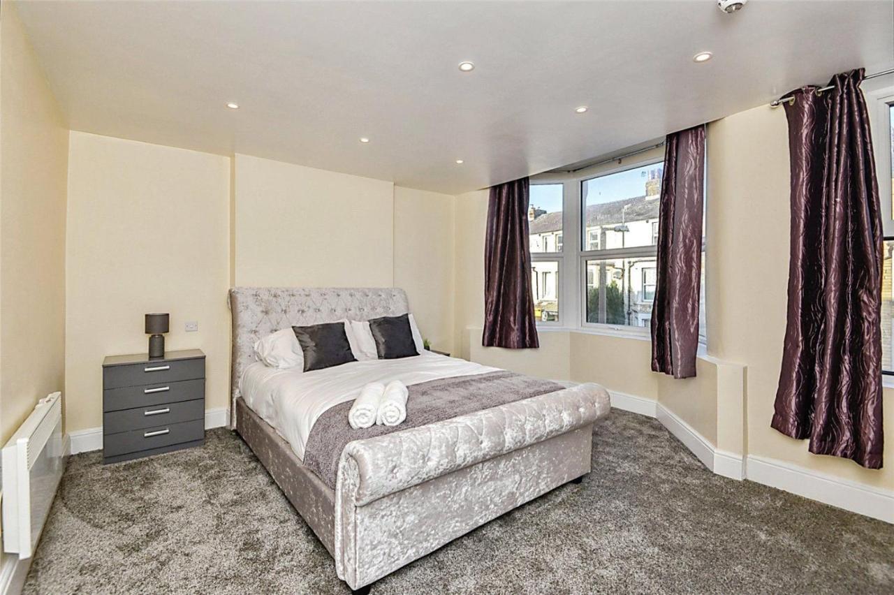 Beautiful Townhouse In Morecambe Exteriör bild